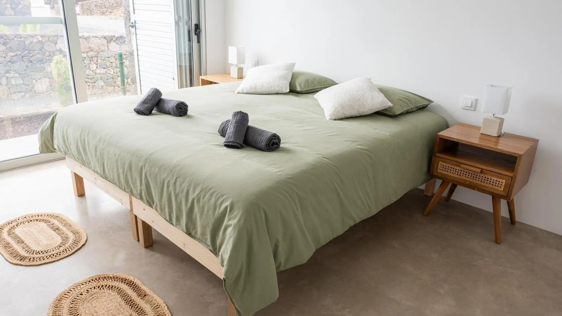 Almara House, Luxury Villa With Heated Pool La Oliva